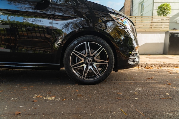 Used Mercedes-Benz V-Class 2023 for sale - 75393909: Photo 13