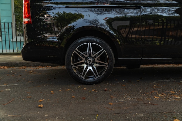 Used Mercedes-Benz V-Class 2023 for sale - 75393909: Photo 14