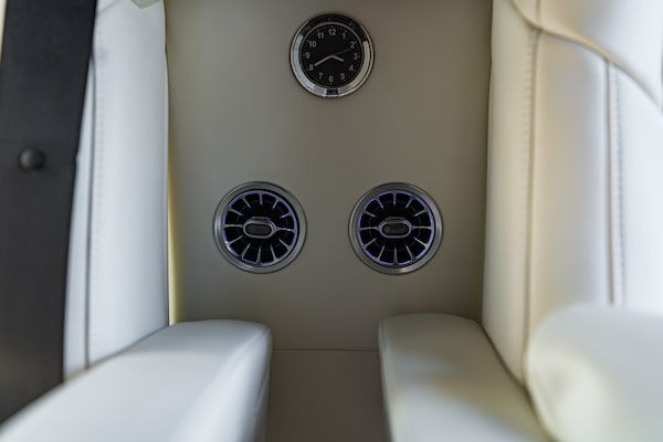 Used Mercedes-Benz V-Class 2023 for sale - 75393909: Photo 30