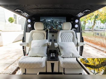 Used Mercedes-Benz V-Class 2023 for sale - 75393909: Photo