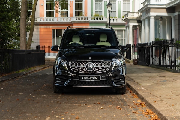 Used Mercedes-Benz V-Class 2023 for sale - 75393909: Photo 8