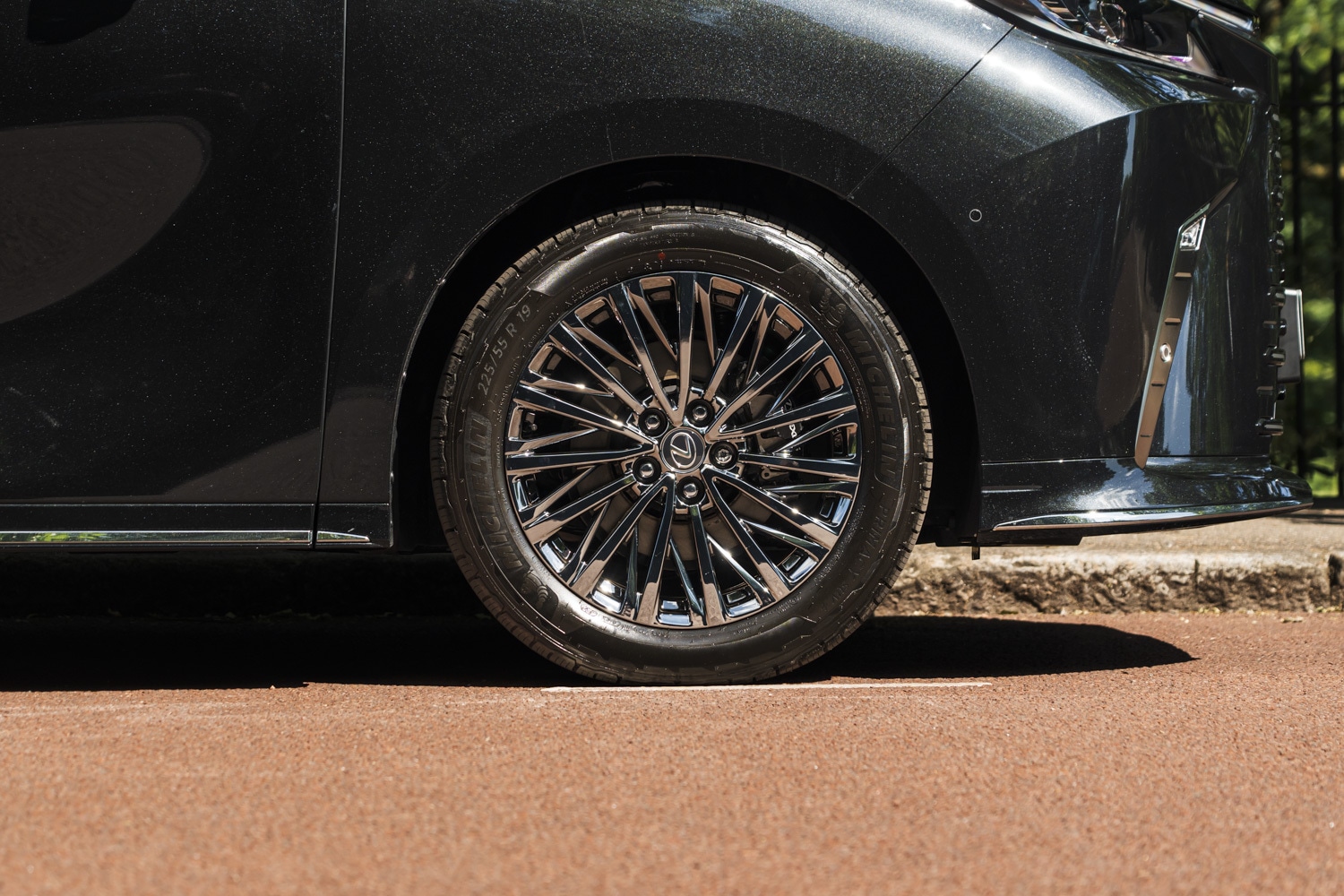 Used Lexus LM 2025 for sale - 76452077: Photo 10