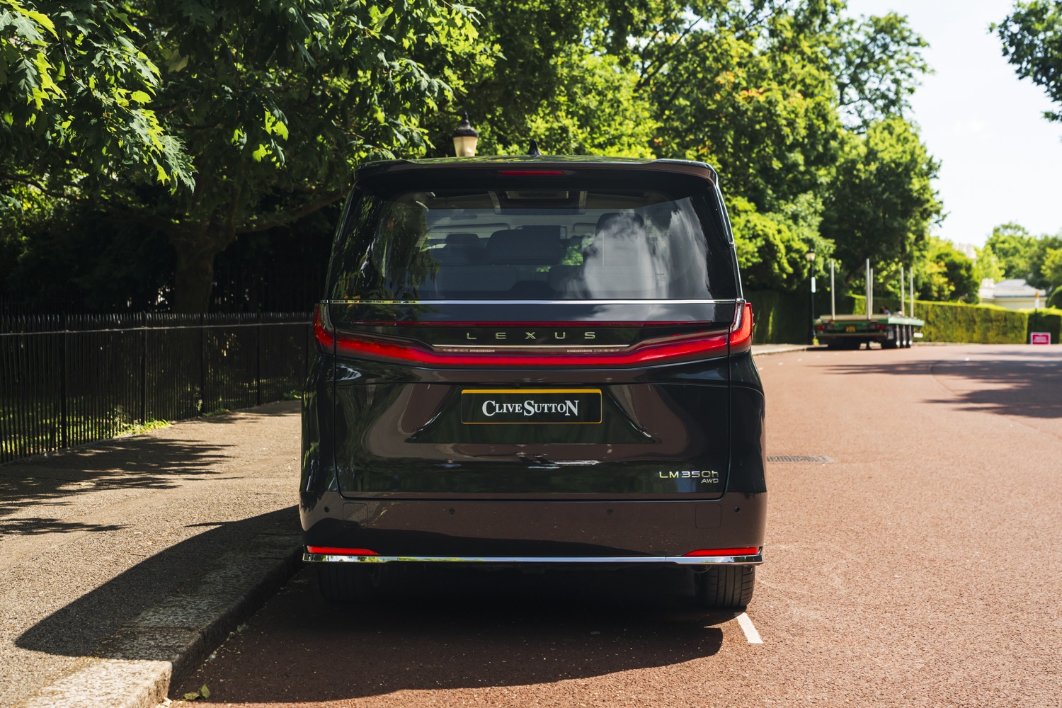 Used Lexus LM 2025 for sale - 76452077: Photo 6