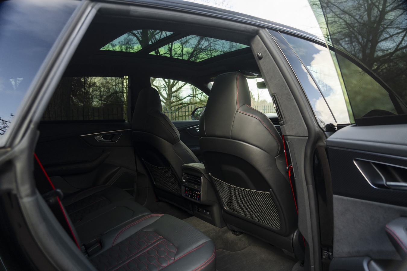 Used Audi RS Q8 2022 for sale - 77010457: Photo 35