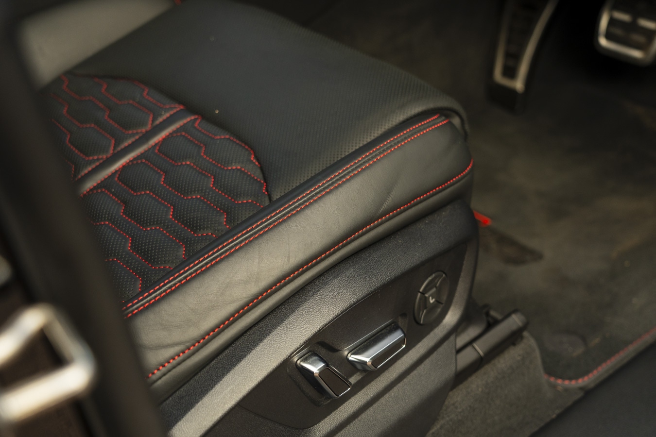 Used Audi RS Q8 2022 for sale - 77010457: Photo 52