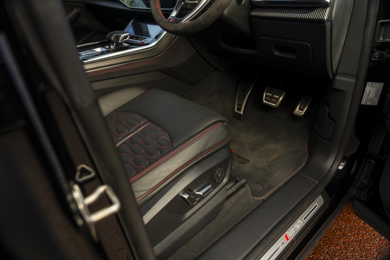 Used Audi RS Q8 2022 for sale - 77010457: Photo 53