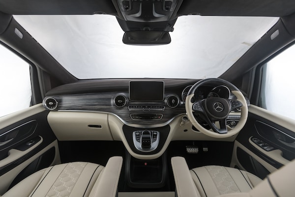 Used Mercedes-Benz V-Class 2024 for sale - 75393708: Photo 60