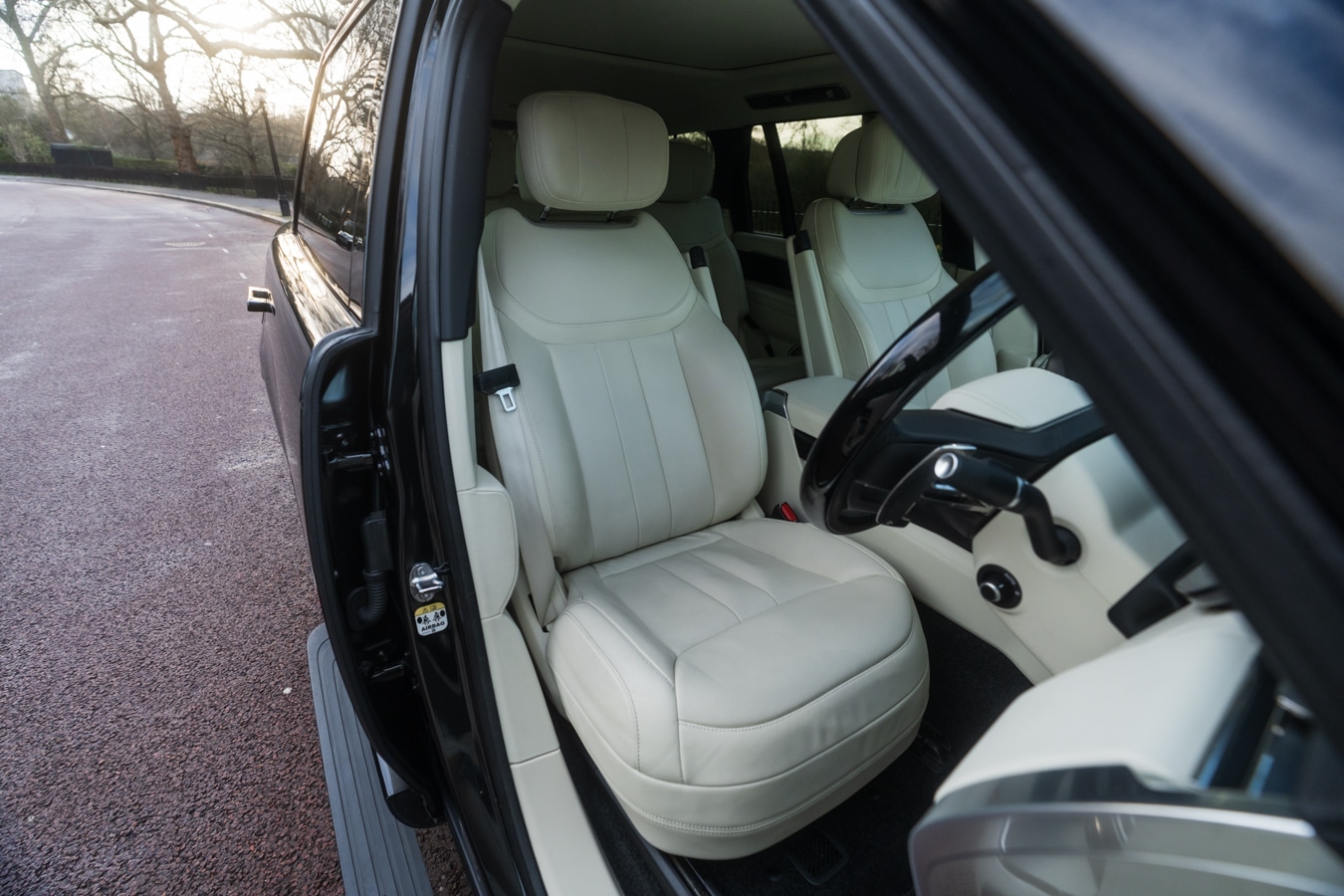 Used Land Rover Range Rover 2024 for sale - 77810249: Photo 22