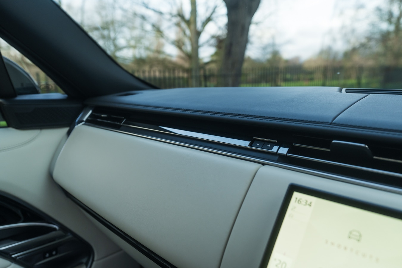 Used Land Rover Range Rover 2024 for sale - 77810249: Photo 41