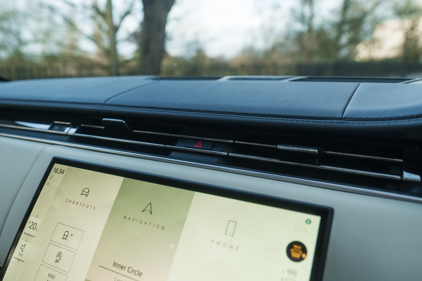 Used Land Rover Range Rover 2024 for sale - 77810249: Photo 42