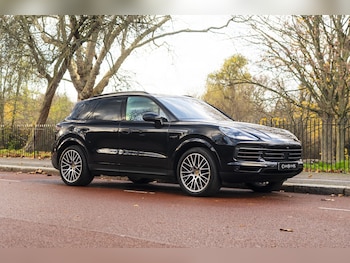 2022 - 3.0 V6 E-Hybrid 17.9kWh Platinum Edition TiptronicS 4WD Euro 6 (s/s) 5dr (3