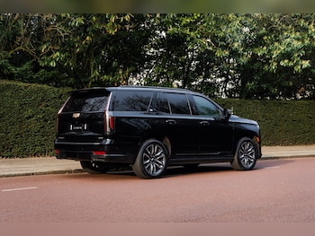 Used Cadillac Escalade 2024 for sale - 78042087: Photo