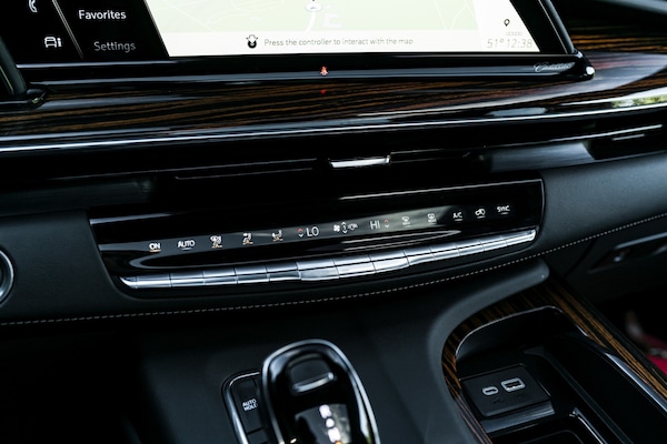Used Cadillac Escalade 2021 for sale - 76204013: Photo 38
