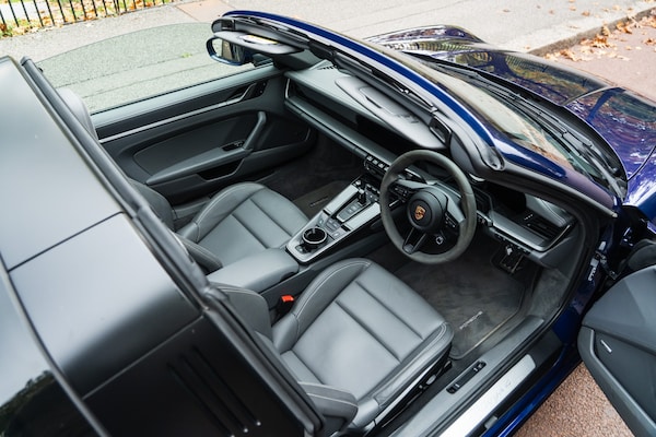 Used Porsche 911 2023 for sale - 76312374: Photo 32