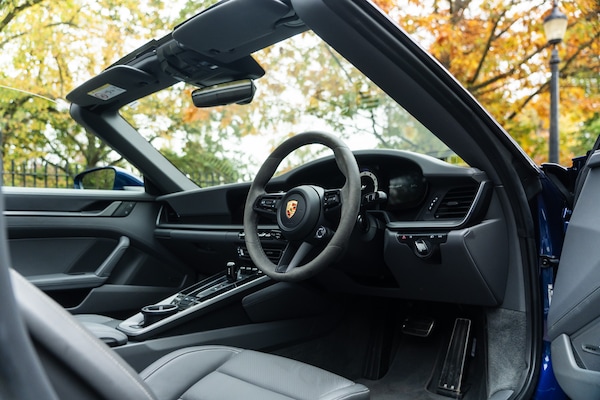 Used Porsche 911 2023 for sale - 76312374: Photo 37