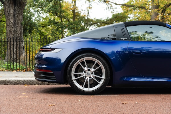 Used Porsche 911 2023 for sale - 76312374: Photo 6