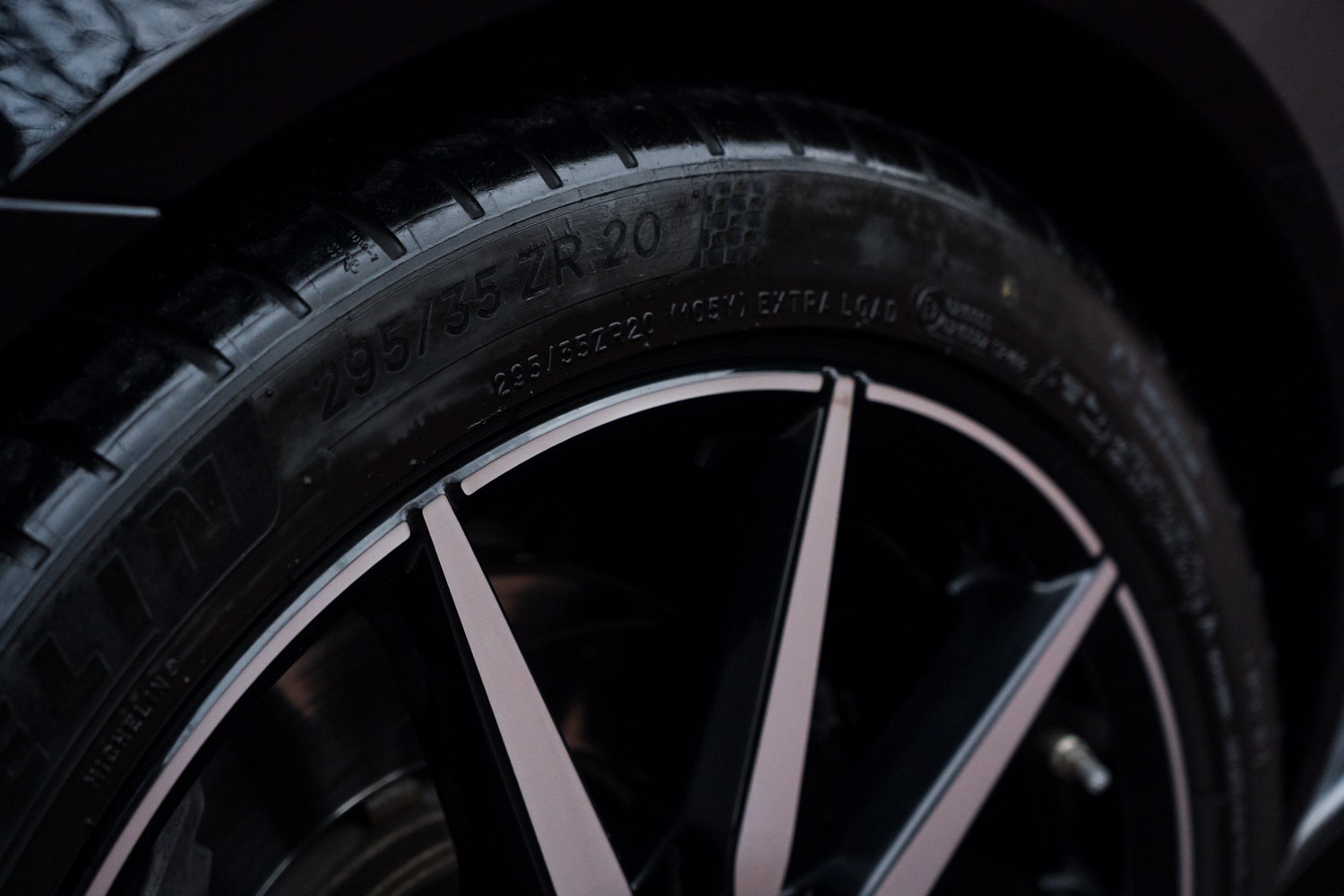 Used Aston Martin DB11 2023 for sale - 77627610: Photo 26