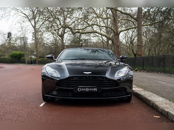 Used Aston Martin DB11 2023 for sale - 77627610: Photo