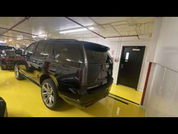 Used Cadillac Escalade 2025 for sale - 74304781: Photo