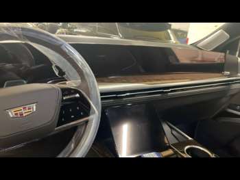 Used Cadillac Escalade 2025 for sale - 74304781: Photo