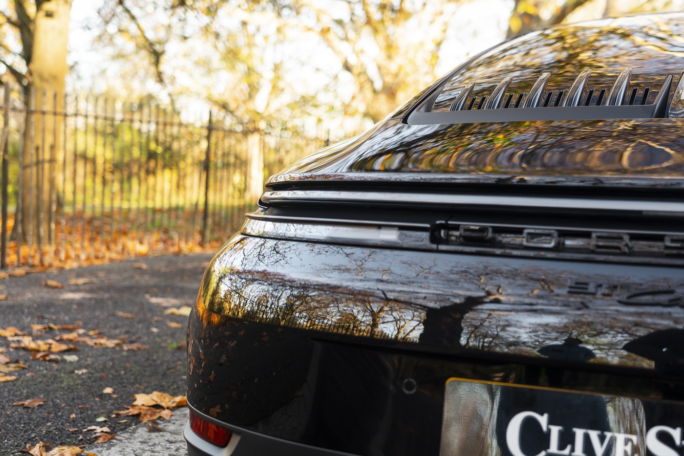 Used Porsche 911 2024 for sale - 76757947: Photo 12