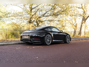 Used Porsche 911 2024 for sale - 76757947: Photo