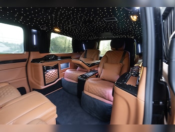 Used Mercedes-Benz V-Class 2024 for sale - 75393850: Photo