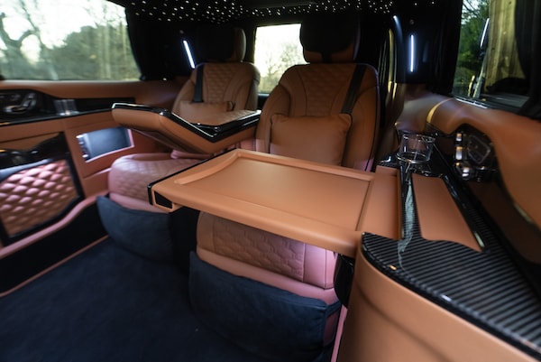 Used Mercedes-Benz V-Class 2024 for sale - 75393850: Photo 5