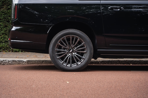Used Cadillac Escalade 2025 for sale - 75595754: Photo 16