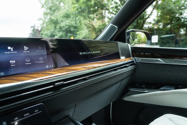 Used Cadillac Escalade 2025 for sale - 75595754: Photo 41