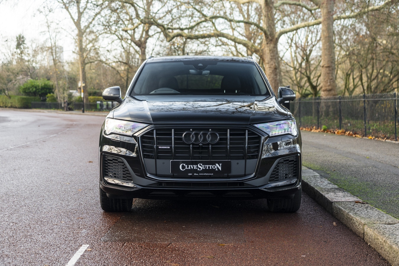 Used Audi Q7 2023 for sale - 77010447: Photo 2