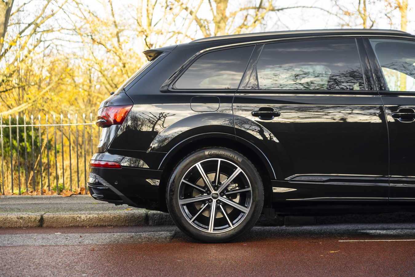 Used Audi Q7 2023 for sale - 77010447: Photo 9