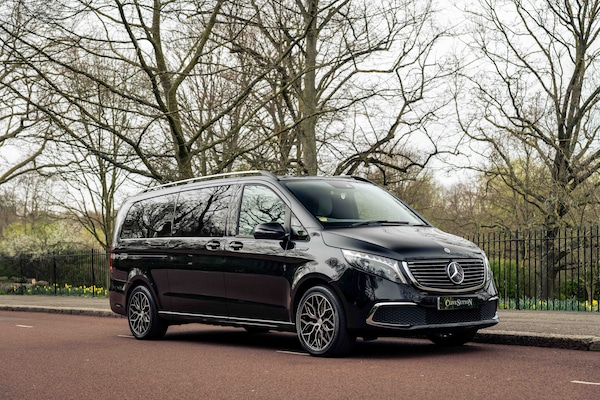 Used Mercedes-Benz V-Class 2022 for sale - 75393391: Photo 2