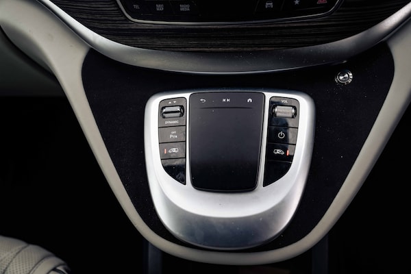 Used Mercedes-Benz V-Class 2022 for sale - 75393391: Photo 37