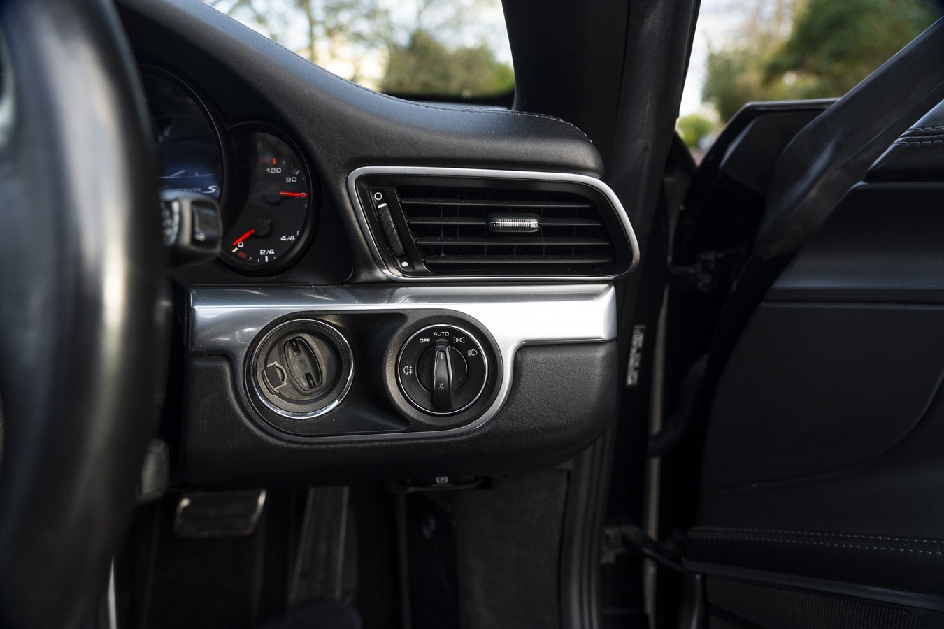 Used Porsche 911 2012 for sale - 76999413: Photo 44