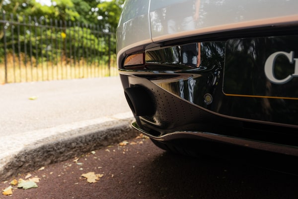 Used Aston Martin DB11 2018 for sale - 75393270: Photo 14