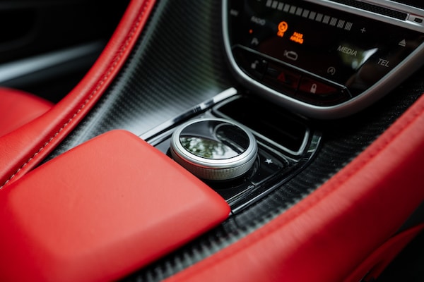 Used Aston Martin DB11 2018 for sale - 75393270: Photo 22