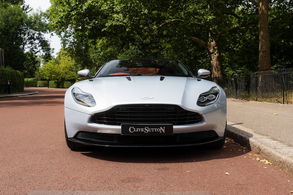 Used Aston Martin DB11 2018 for sale - 75393270: Photo 2