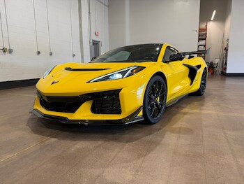 Used Chevrolet Corvette Stingray 2025 for sale - 76540112: Photo