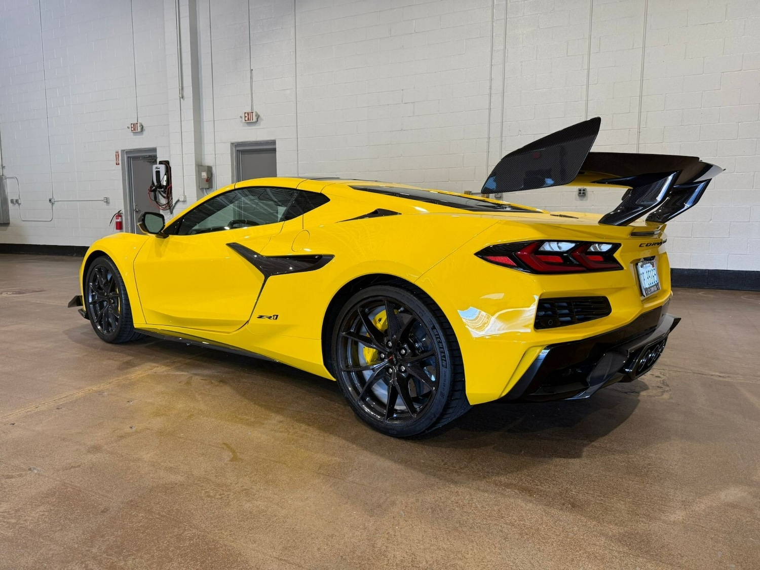 Used Chevrolet Corvette Stingray 2025 for sale - 76540112: Photo 4