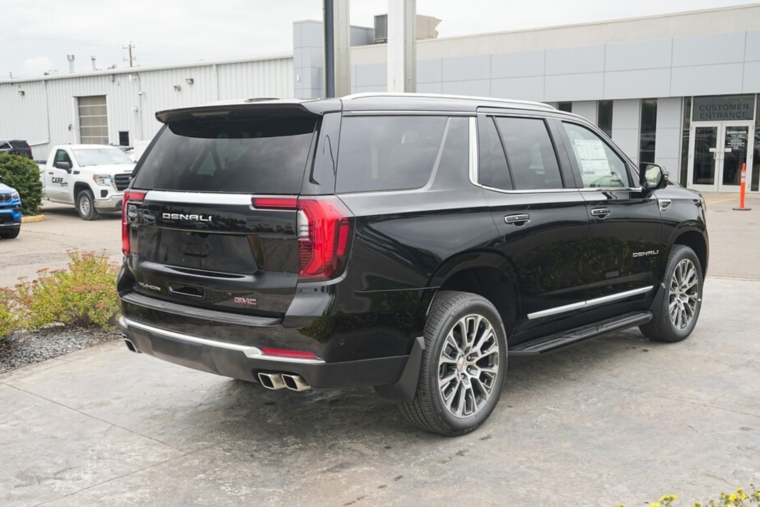 Used GMC Yukon 2025 for sale - 75393629: Photo 4