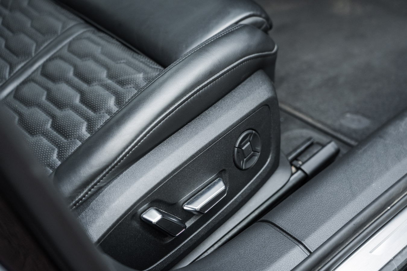 Used Audi RS6 2021 for sale - 76539950: Photo 27