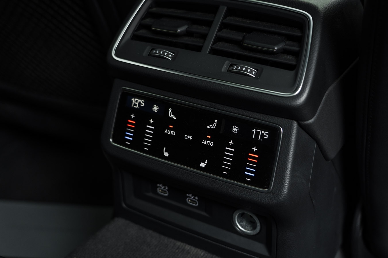 Used Audi RS6 2021 for sale - 76539950: Photo 35