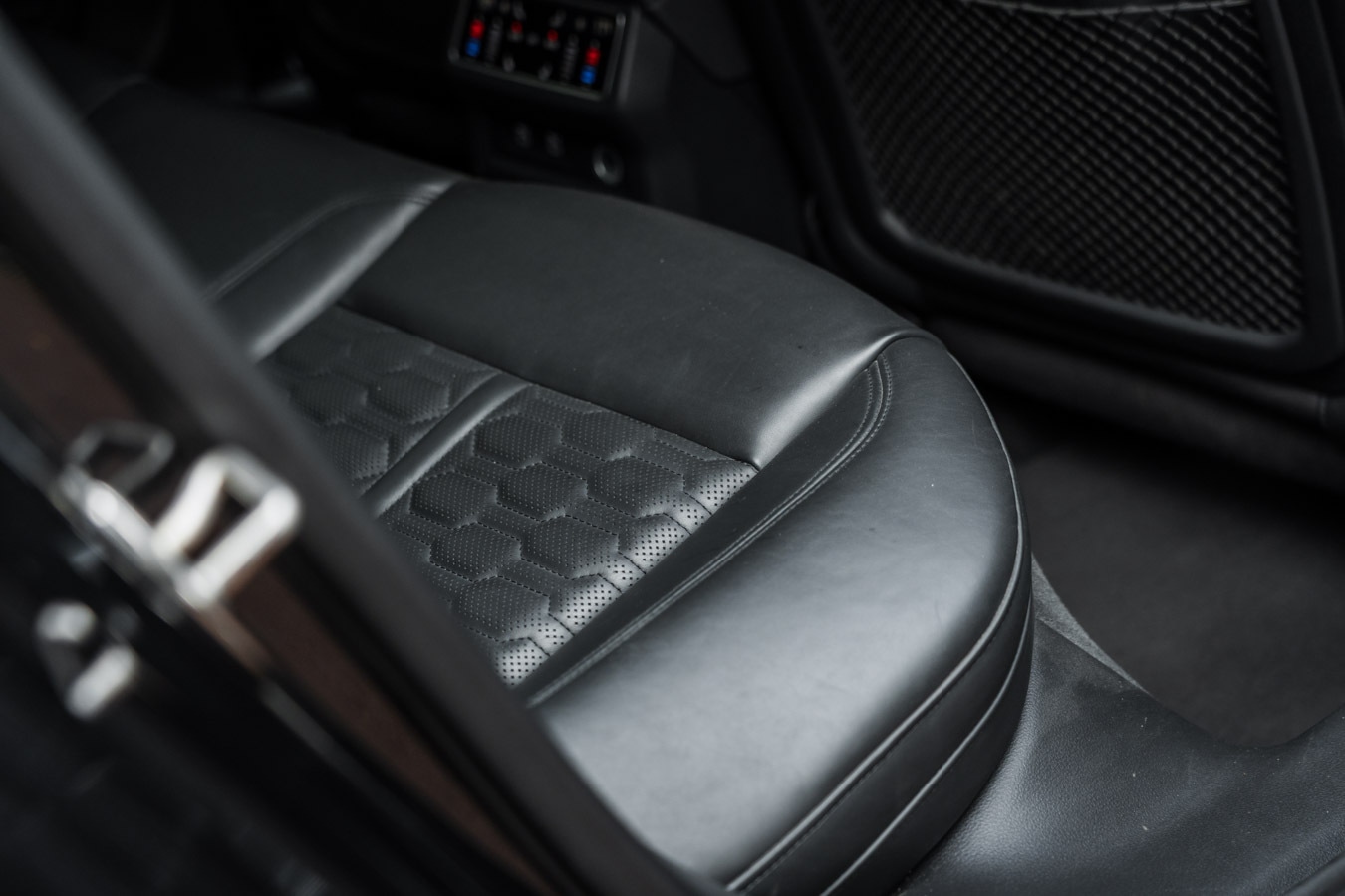 Used Audi RS6 2021 for sale - 76539950: Photo 38