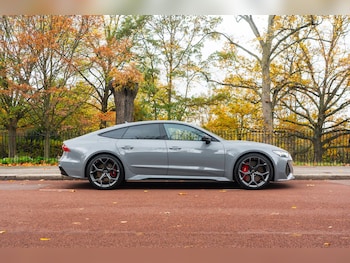 Used Audi RS7 2024 for sale - 76539966: Photo