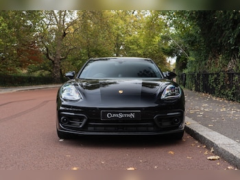 Used Porsche Panamera 2023 for sale - 76344155: Photo 2