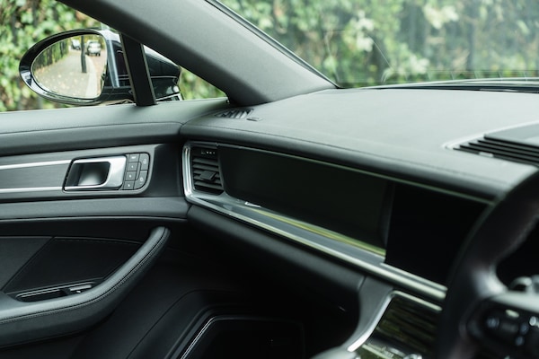 Used Porsche Panamera 2023 for sale - 76344155: Photo 33