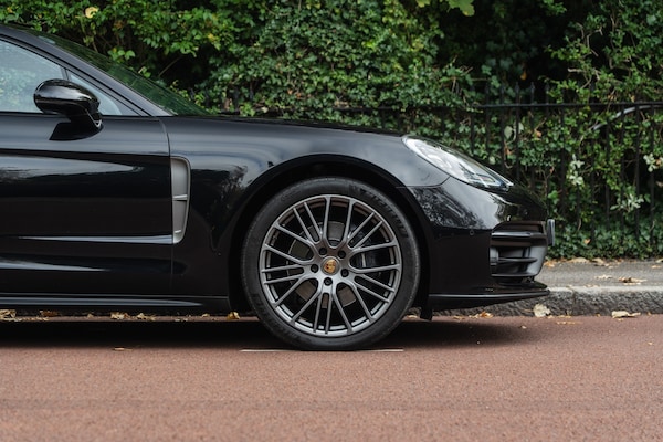 Used Porsche Panamera 2023 for sale - 76344155: Photo 6