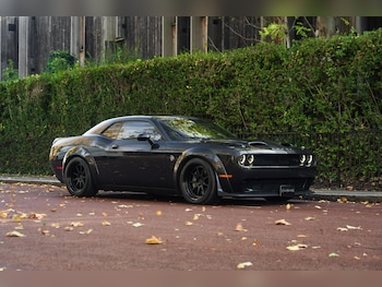 Dodge - Challenger