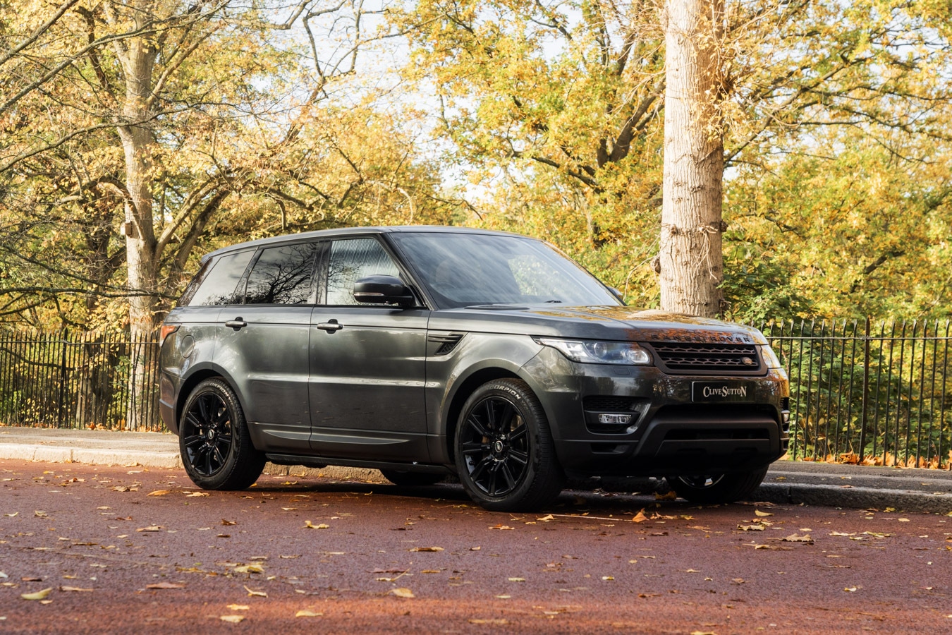 Used Land Rover Range Rover Sport 2016 for sale - 76540043: Photo 1